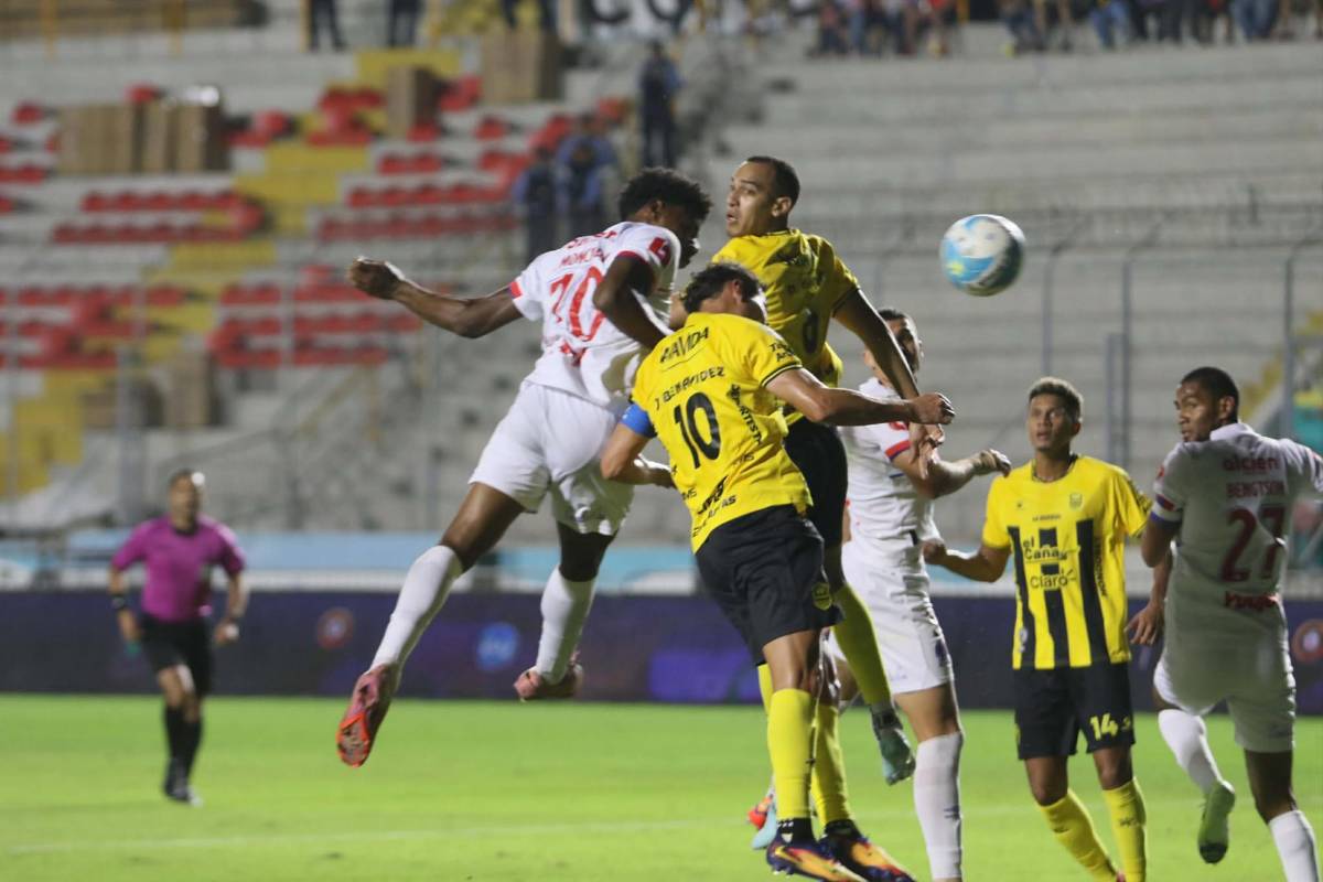 Olimpia despide a Real España, regreso, chicas y lo qué pasó con la pantalla