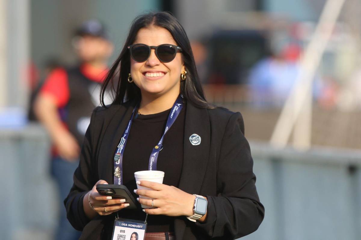 Venezolana cautiva, modelo enamora y las bellezas del Olimpia-Real España