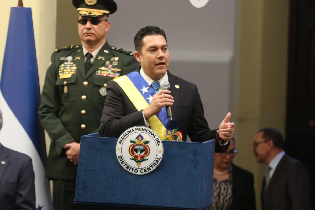 Ricardo Álvarez pide peculiar chamba a Juan Diego Zelaya ¿Qué le pidió?