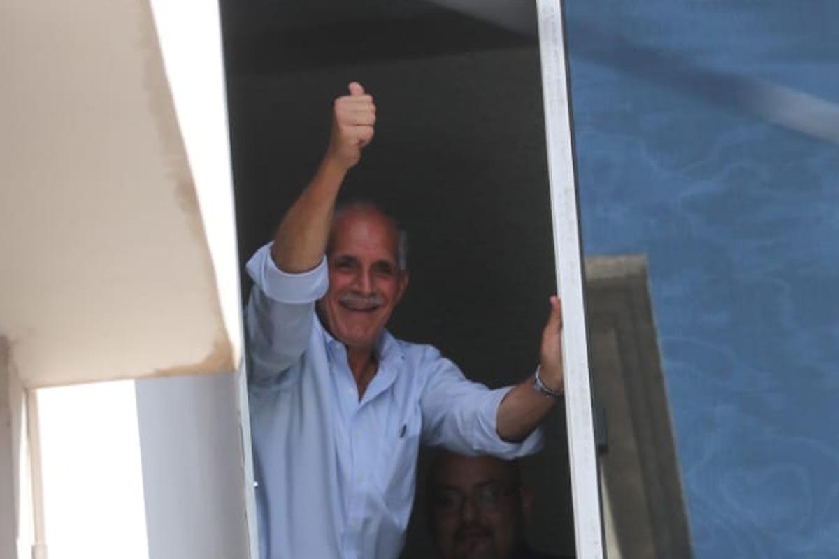 Nasry Asfura presentó una fianza de 15 millones de lempiras.