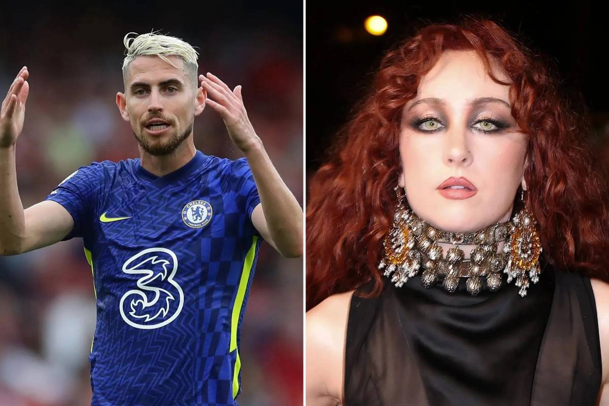 ¿Chappell Roan hizo llorar a la hija de Jude Law? Esto dijo la artista tras la polémica