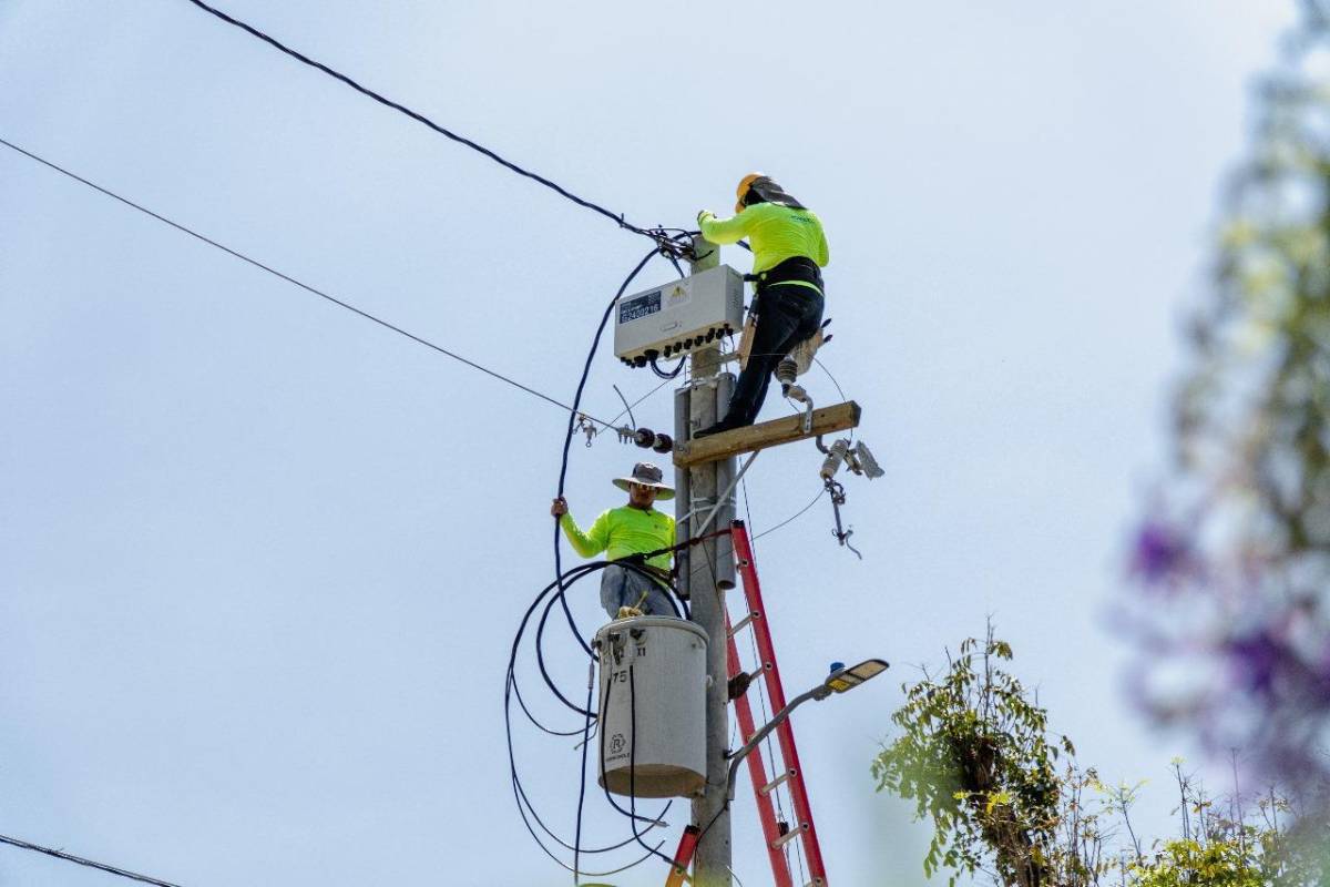 El 15% de pérdidas de energía, la Enee las recupera en la factura