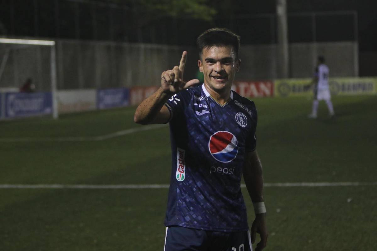Gaspar Triverio se estrenó en Liga Nacional ante el Honduras Progreso.