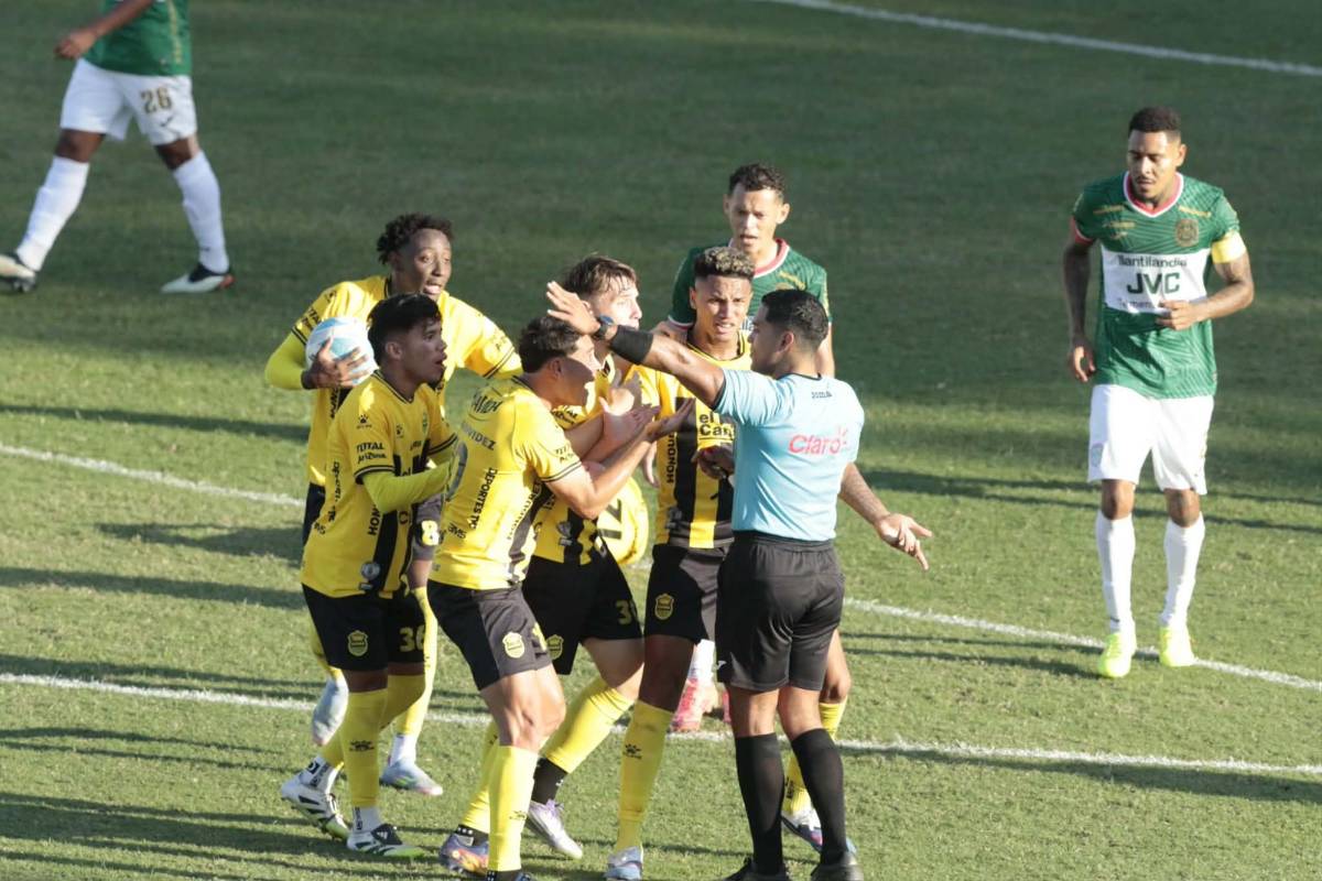 Enfado de Marathón por errores vs Real España, polémicas y Lavallén enloquece