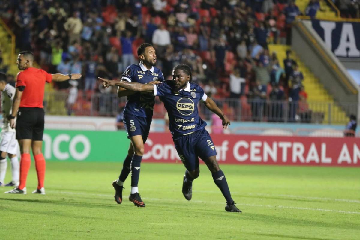 Insólito percance, el jeque, mala noticia en Motagua y villano
