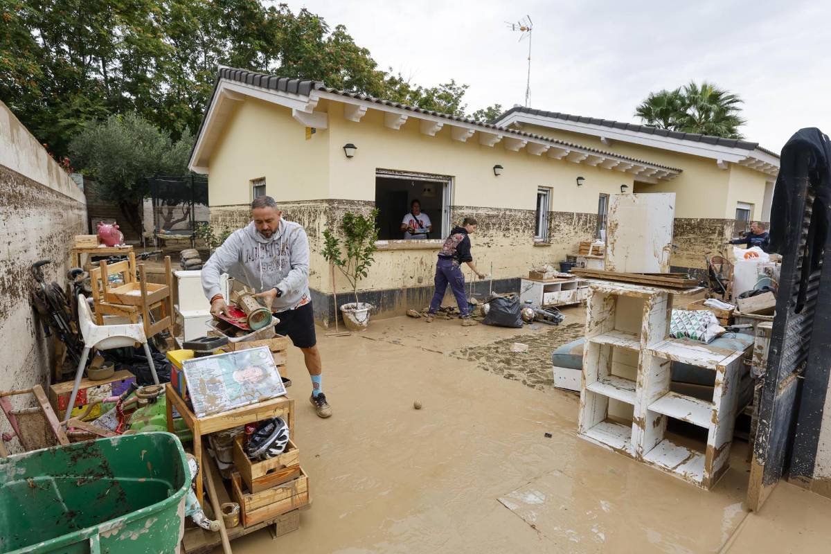 Activan alerta roja en España por fuertes lluvias y riesgo de DANA