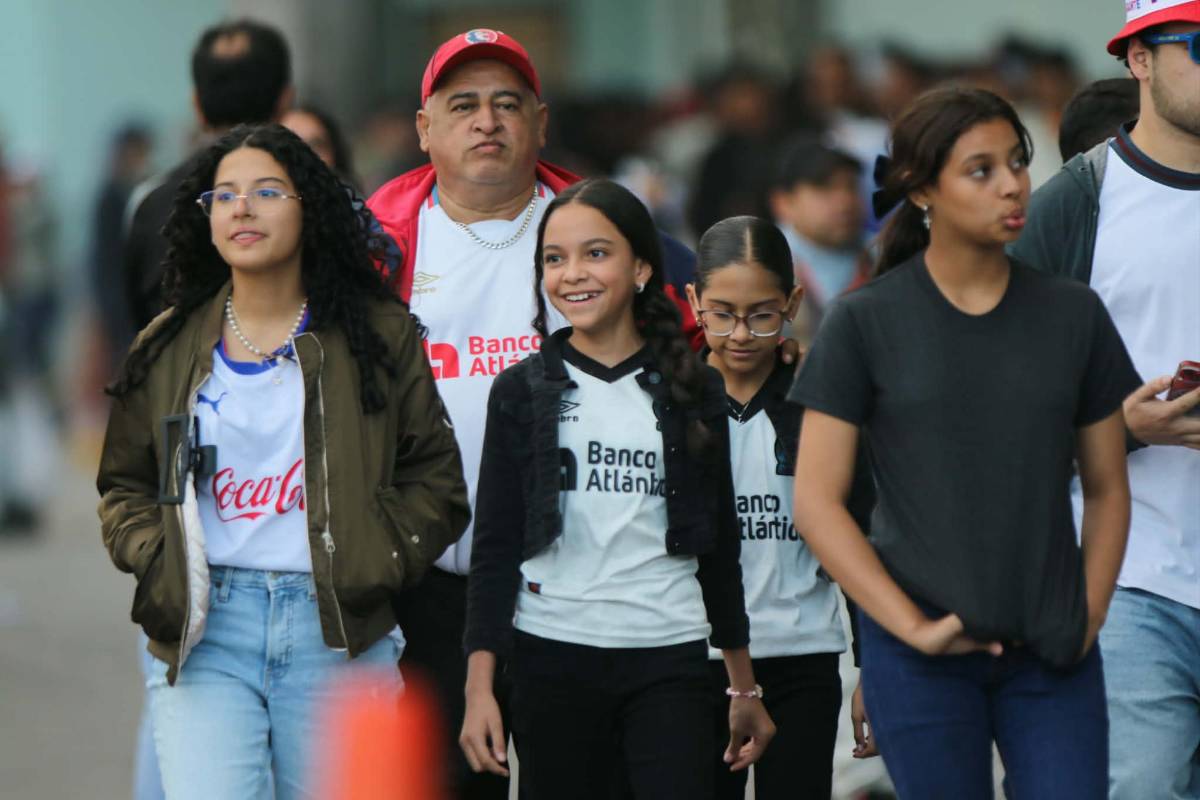 Derroche de bellezas para el Olimpia-América, invasión de mexicanos y figura presente