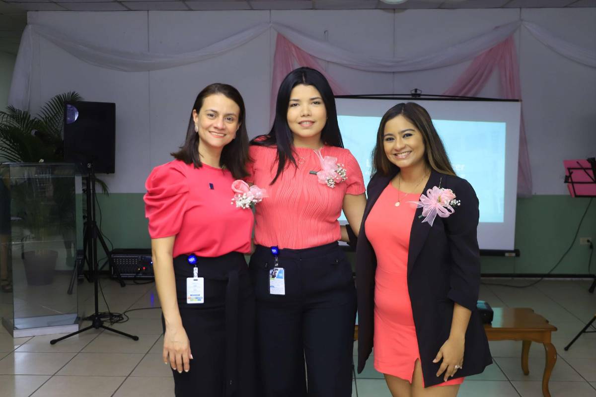 La Liga Contra el Cáncer enciende la flama rosa de la esperanza