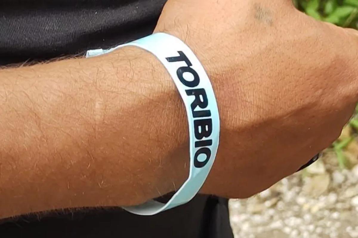 Abandonan en un bus a 89 migrantes de Honduras, Ecuador y Egipto