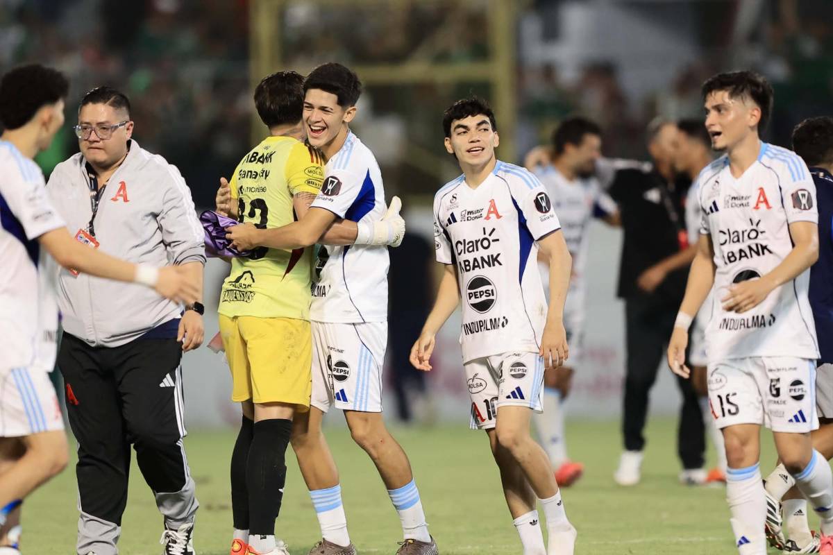 Decepción de Marathón en el Morazán, alocado festejo de Alianza, chicas y polémica