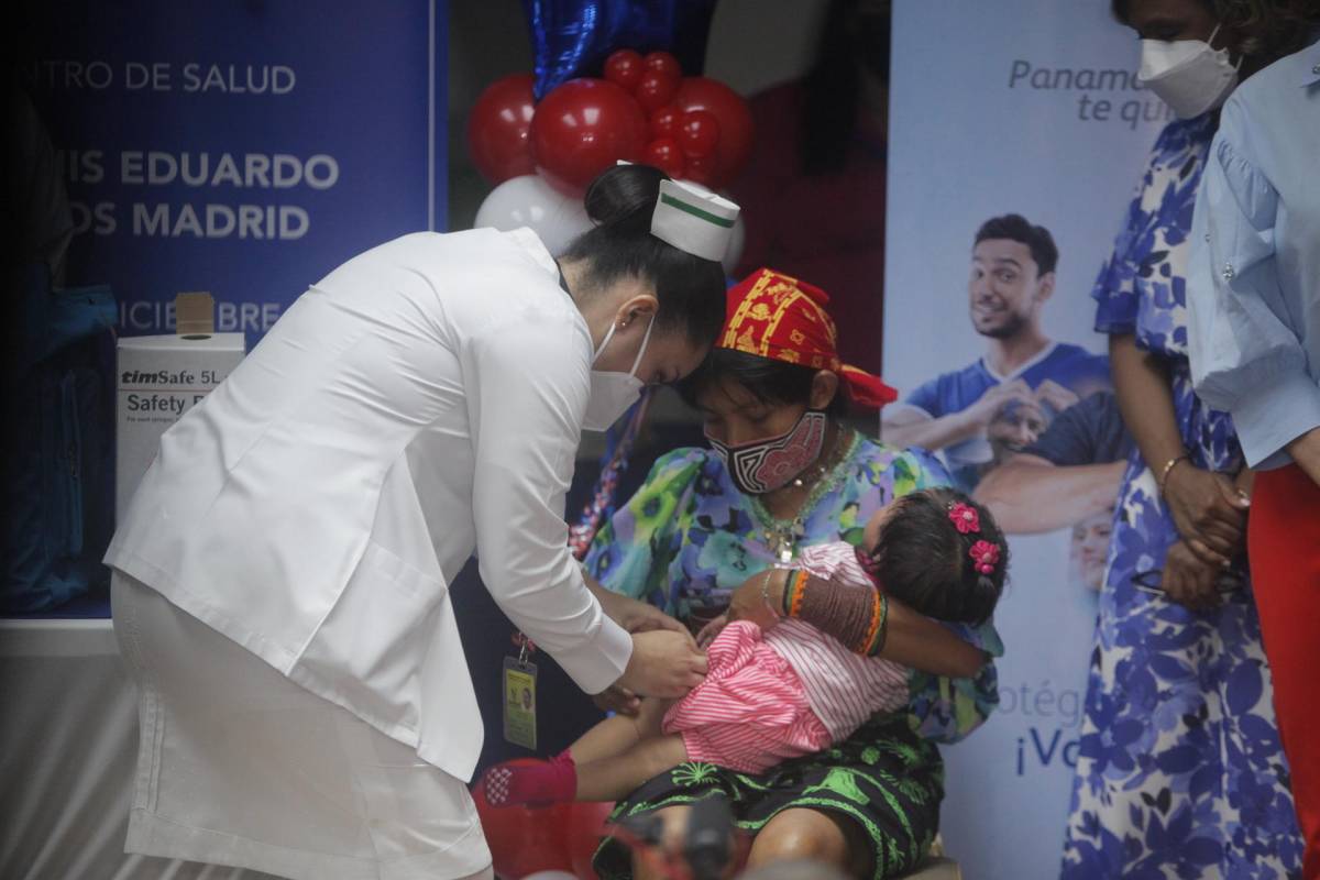 Moderna ofrecerá vacunas adaptadas a variantes covid a países más pobres