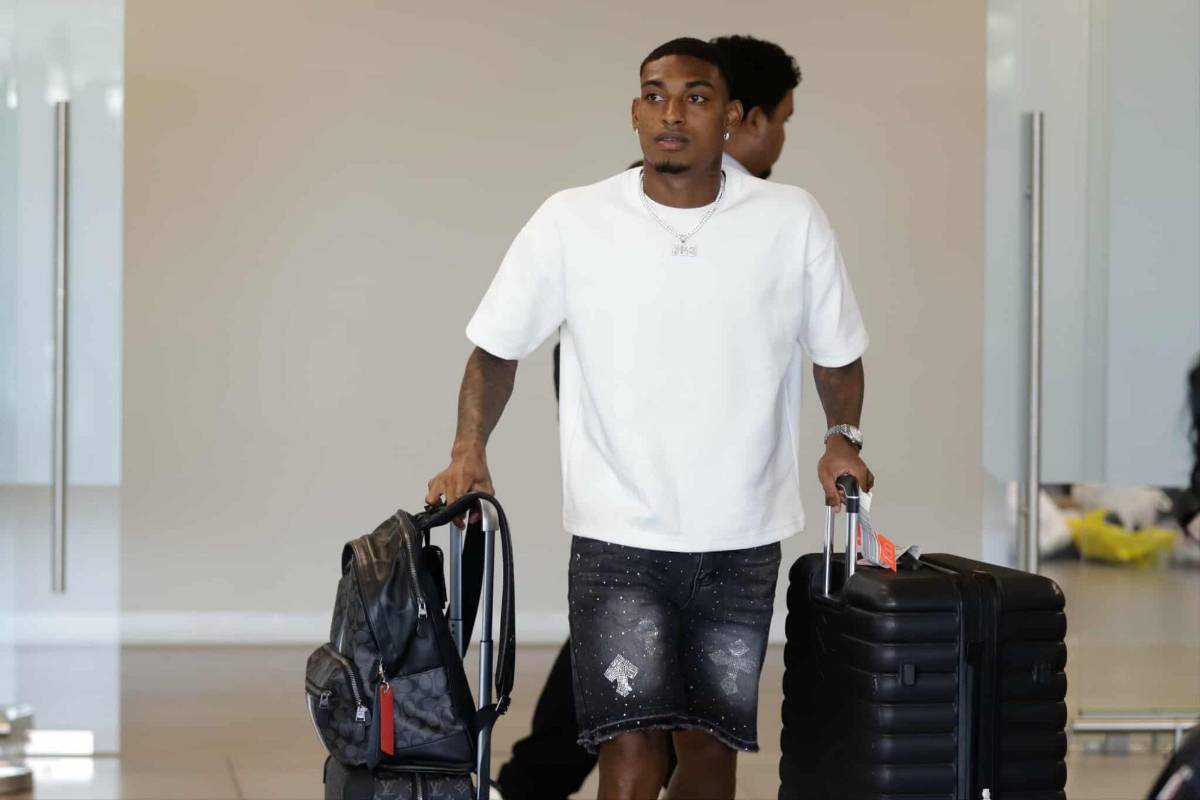 Supremo apareció y sorprendió a legionario; furor y así llegó Choco Lozano