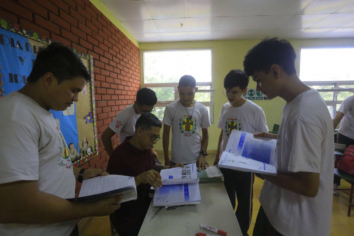 El Seminario Menor Santiago Apóstol necesita el apoyo de todos