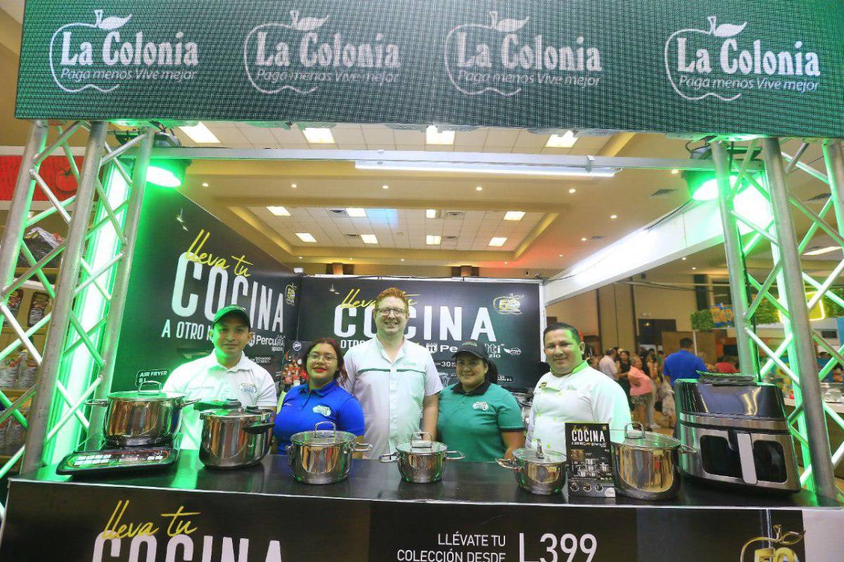 Patrocinadores de la Expo Buen Provecho llenan al público de premios y deliciosa comida