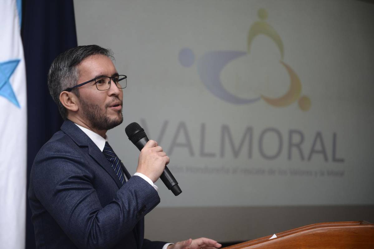 Valmoral renueva alianza para sumar esfuerzos en el rescate de los valores