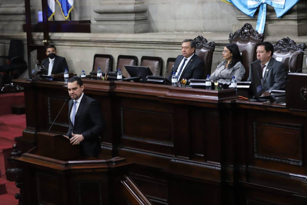 Tomás Zambrano expone en Guatemala sobre blindaje constitucional “a favor de la vida” en Honduras