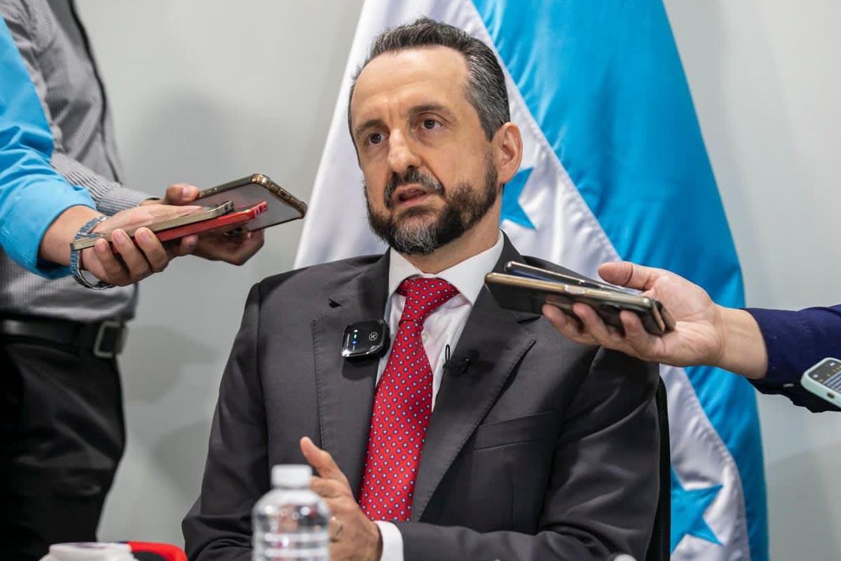 “Es una medida unilateral”, afirma Rodolfo Pastor