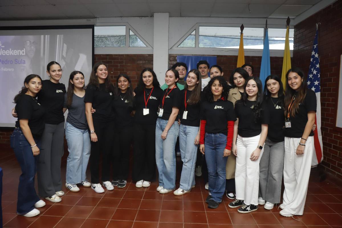 Así fue la fase final del “Startup Weekend Youth” de la EIS