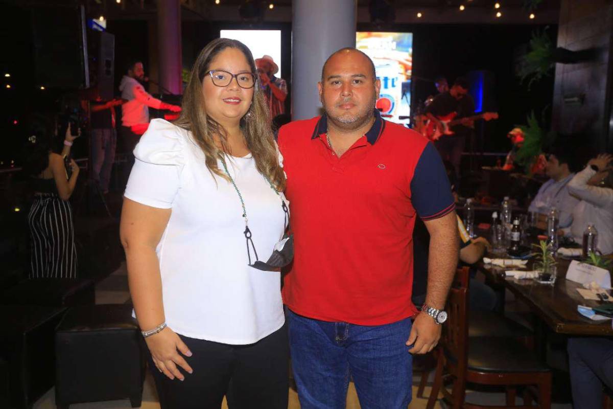 Algarabía y fiesta en apertura de La Zona en Mega Mall San Pedro Sula