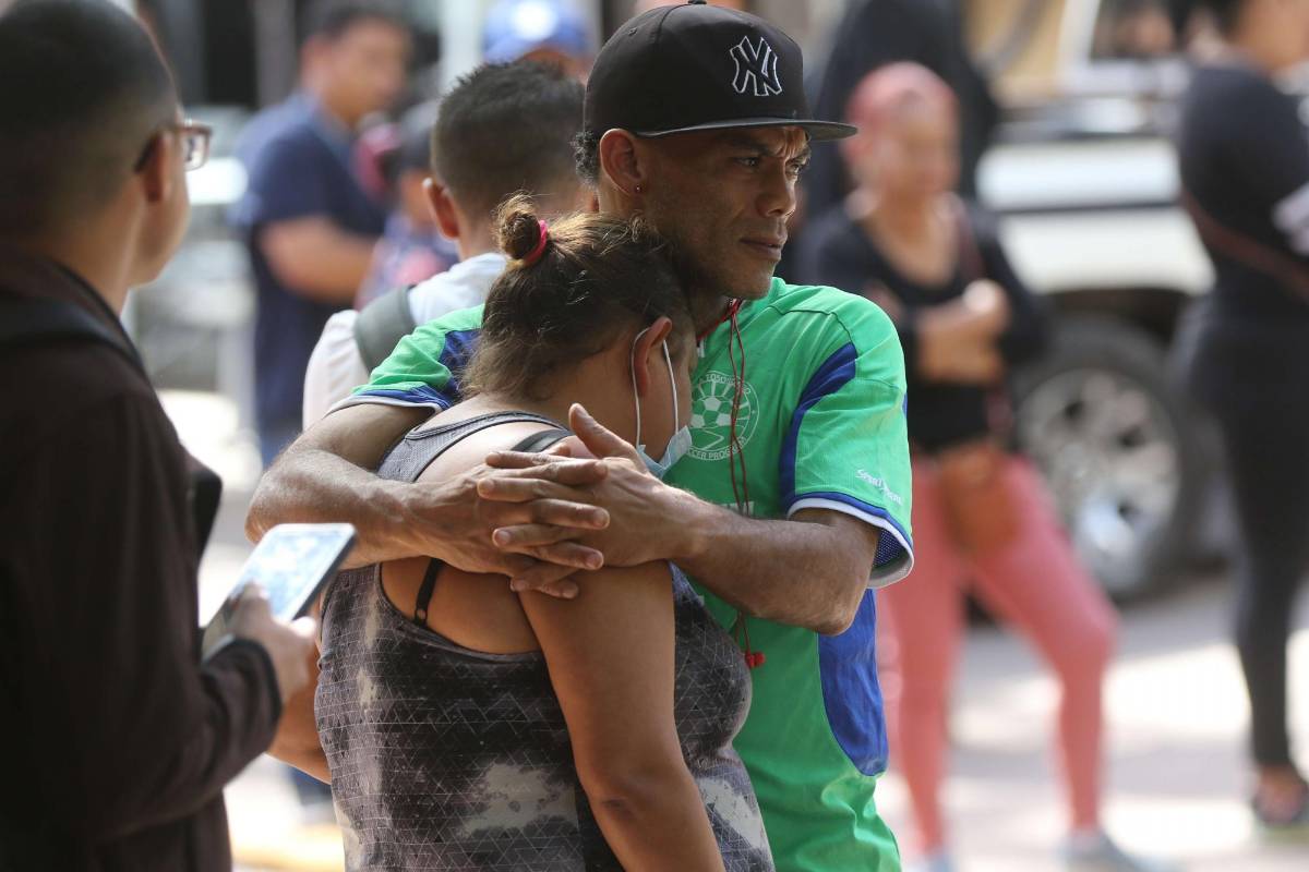 26 cuerpos fueron entregados a familiares de las 46 víctimas de la matanza en la cárcel de mujeres, según último balance