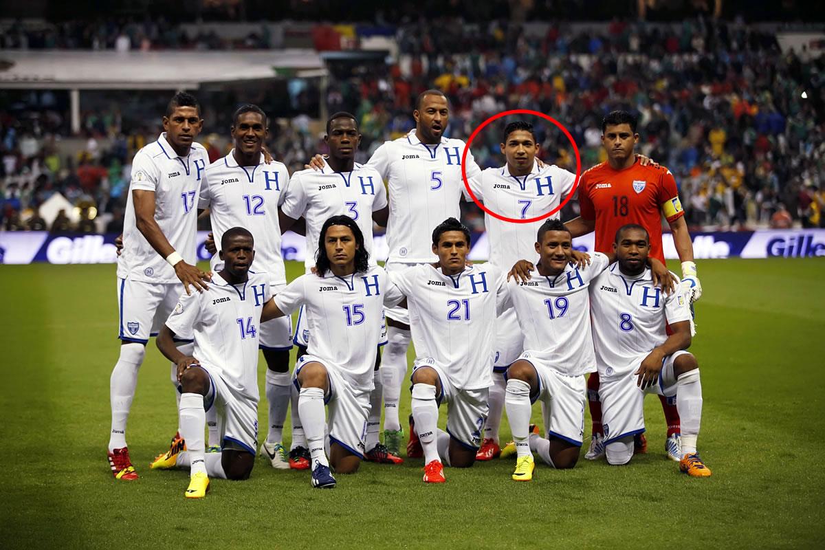 Emilio Izaguirre fue titular el dia que la Selección de Honduras logró el Aztecazo contra México.