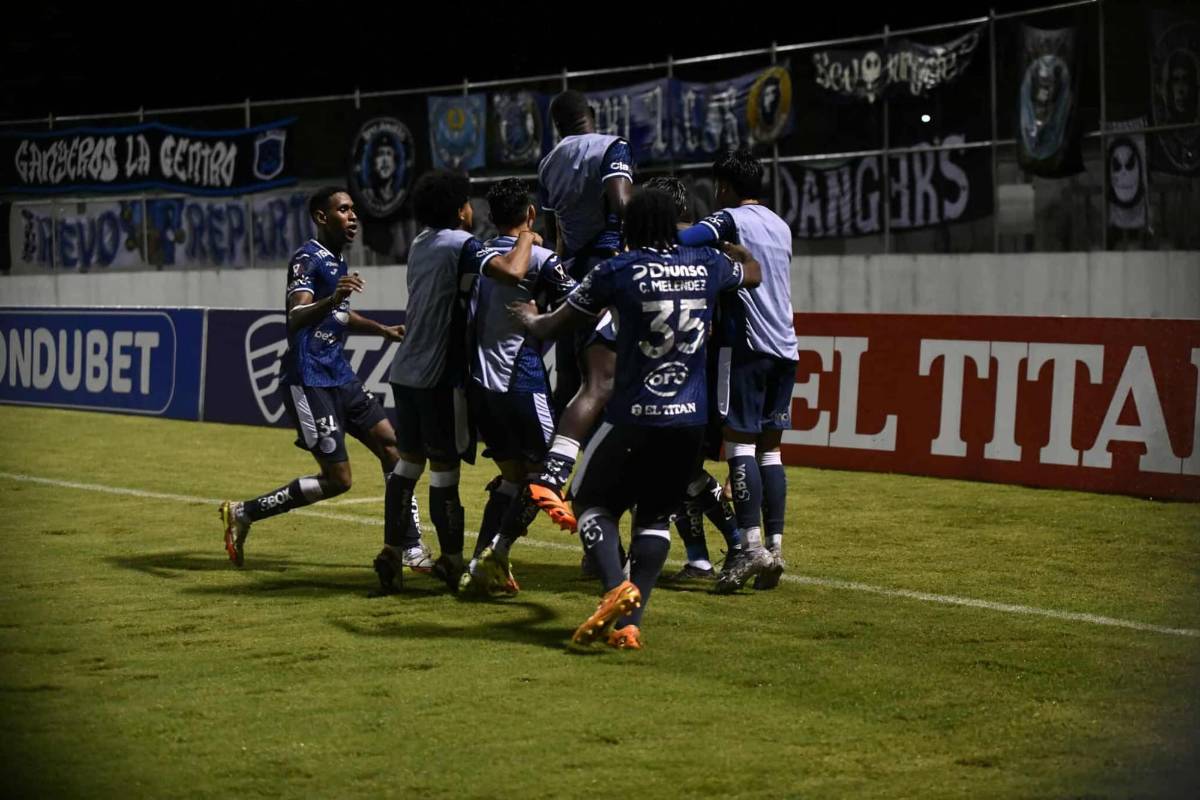 Festín en el Motagua-UPNFM, gesto de Javier López y polémica en Comayagua