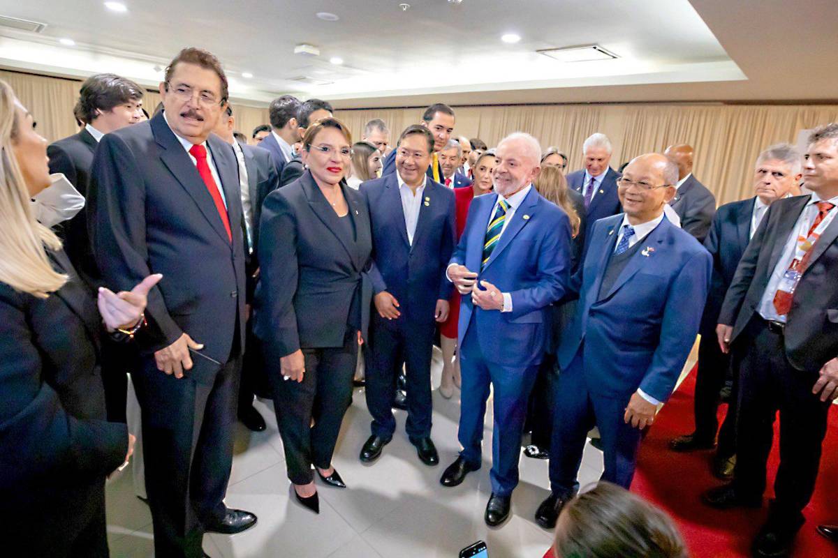 Las curiosas imágenes que dejó la IX Cumbre de la Celac en Honduras