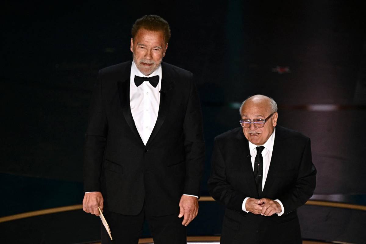 Danny DeVito y Schwarzenegger planean rodar una película juntos