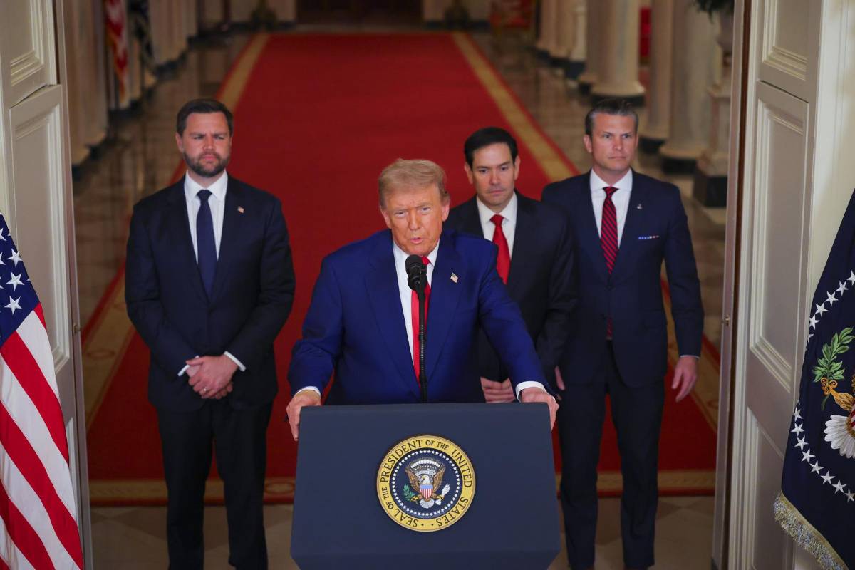 La operación Midnight Hammer contra Irán: Así fue el mayor bombardeo con B-2 de la historia