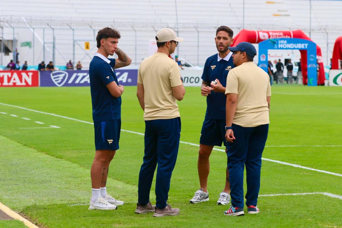 El increíble error de Menjívar vs Motagua, agresión a Edwin, sangre y baile en Olimpia