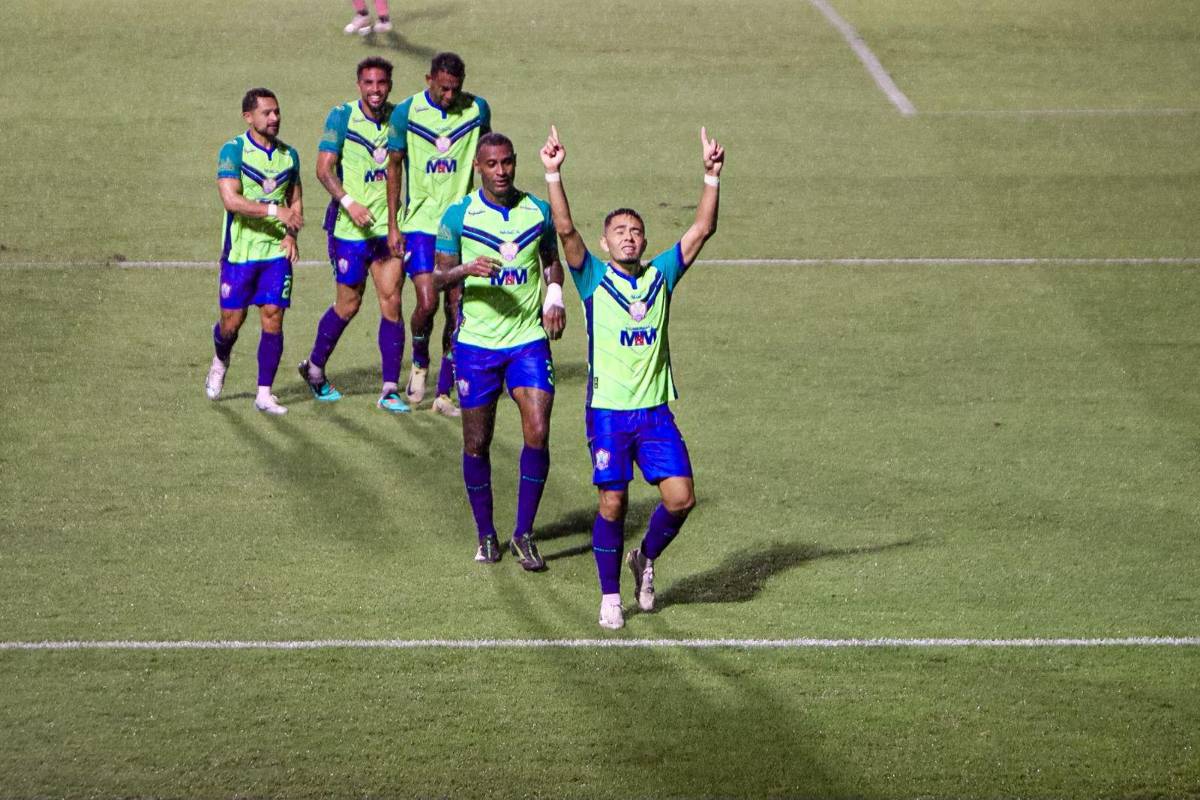 Menjívar festejó a lo CR7, héroe y la molestia de Tilguath en el Olimpia-Olancho