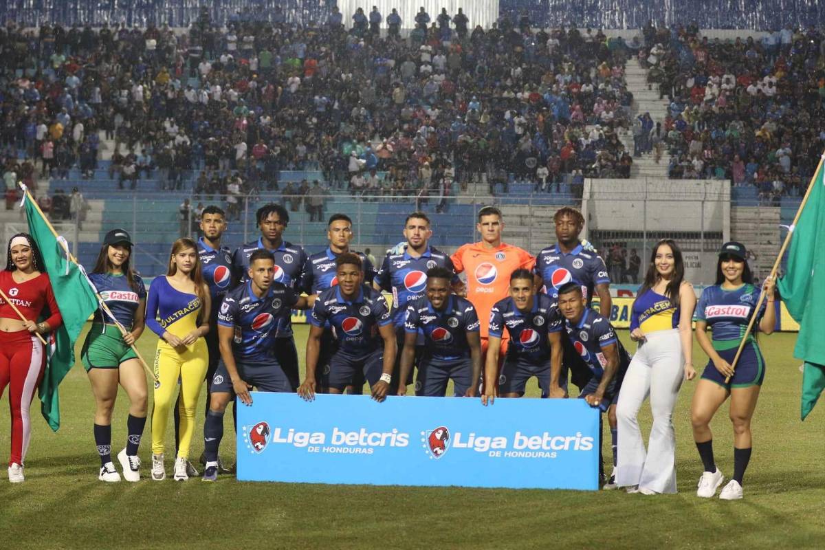 El 11 titular del Motagua que enfrenta al Olimpia.