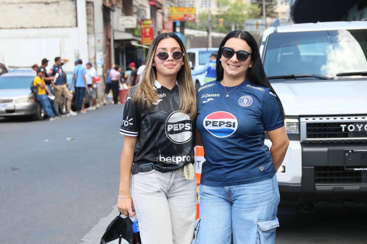 Las bellezas de la final Motagua vs Marathón y policía robó suspiros en el Nacional