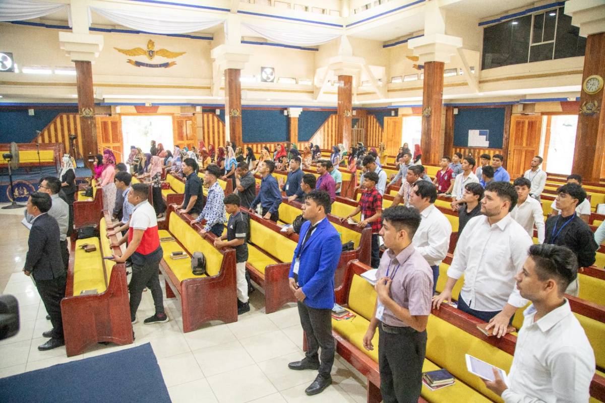 Jóvenes cristianos aprenden a ver hacia el futuro con valor, esperanza y decisión