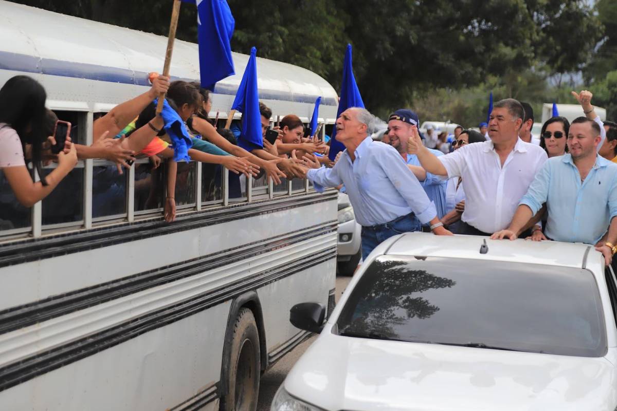 Cierre de campaña de Nasry Asfura en fotos