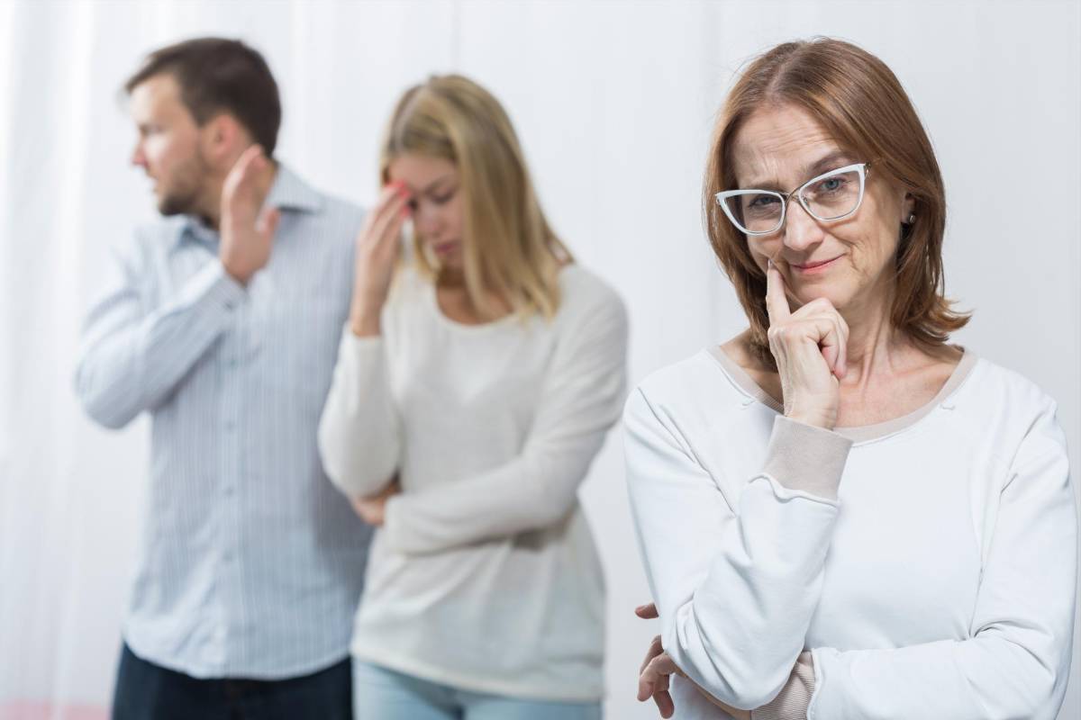 Los problemas con la suegra pueden terminar fragmentando el vínculo de la pareja.