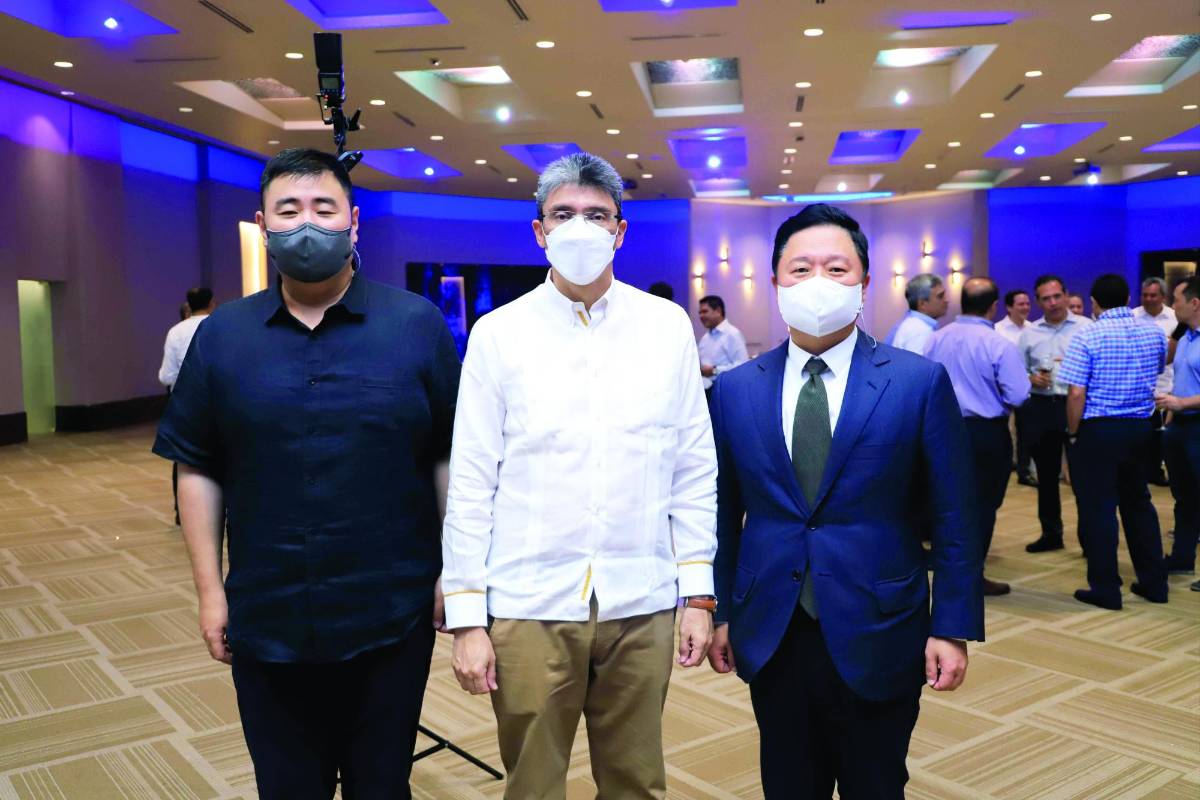 Convivio con directivos del BCIE y AHM