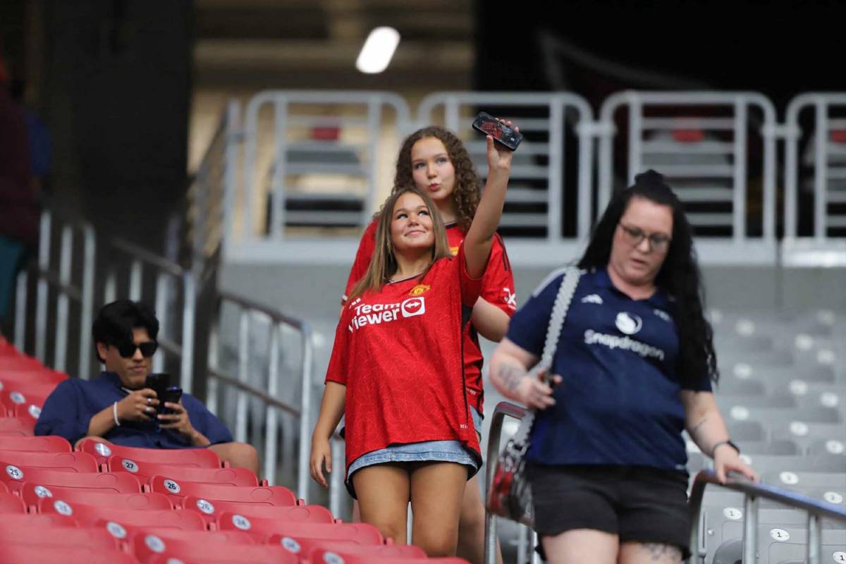 Bellezas en el Panamá-Honduras, periodista cautiva y chica mexicana enamoró