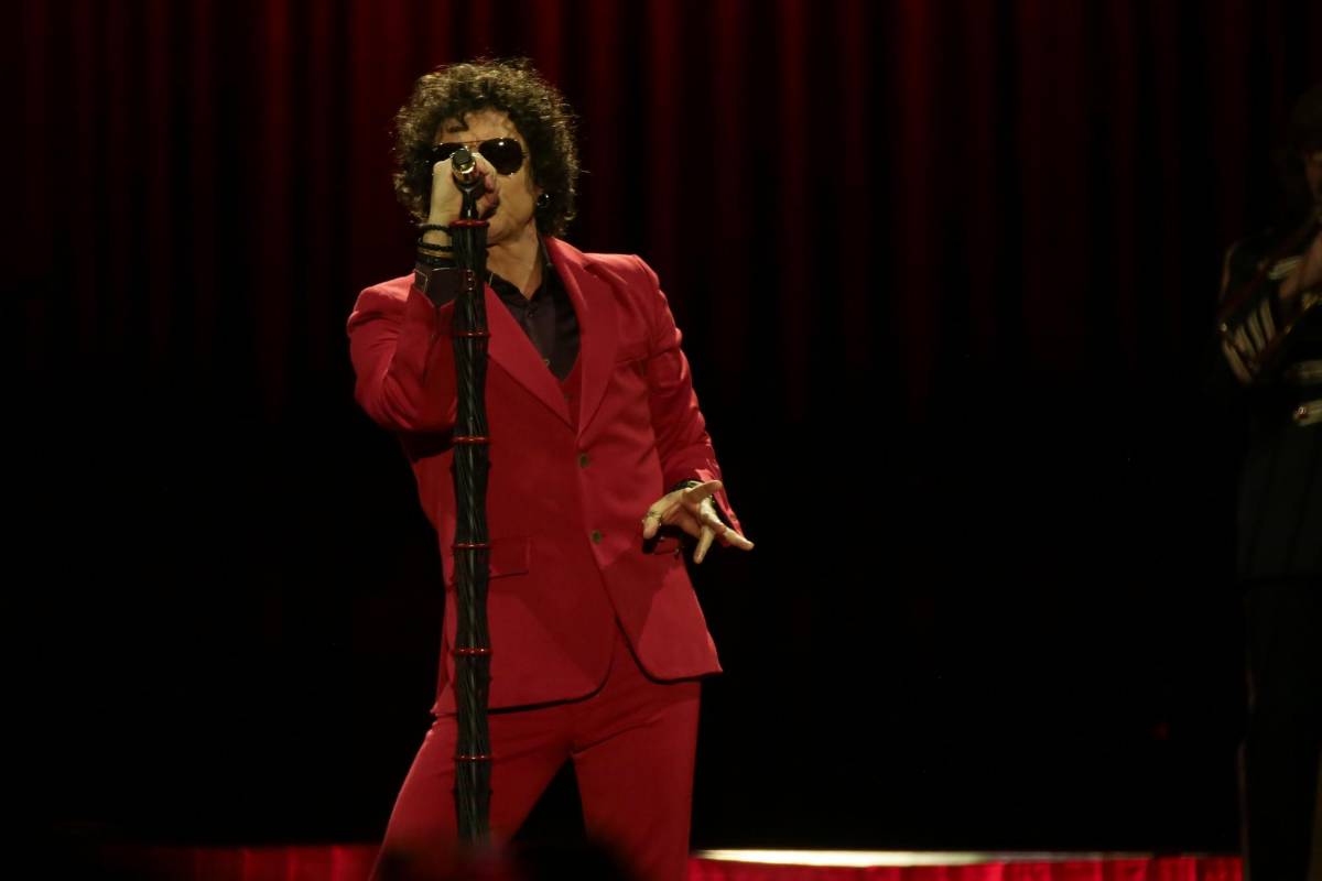 Enrique Bunbury desata un huracán de emociones en Tegucigalpa