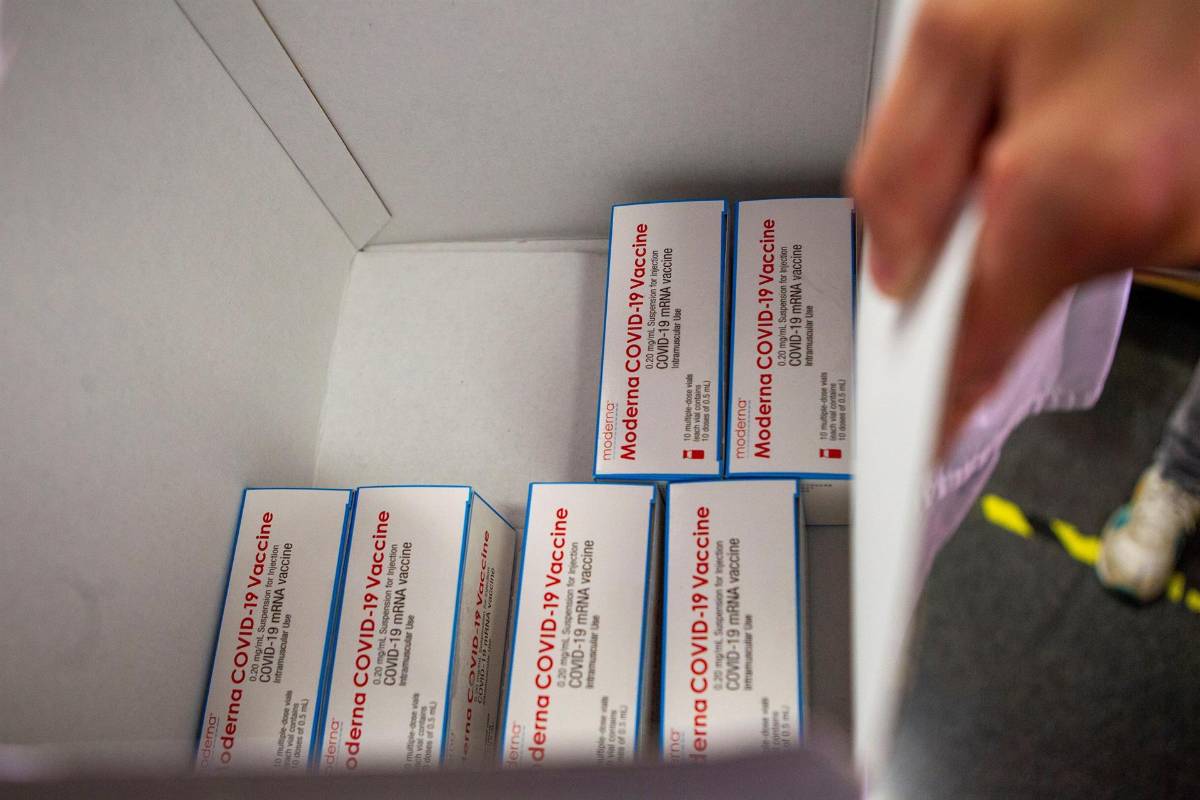Vacuna de Moderna es la más efectiva para evitar hospitalización por covid-19, según CDC