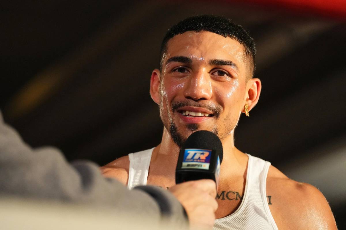 Teófimo López combate este jueves contra el estadounidense Jamaine Ortiz en el Michelob Ultra Arena del Mandalay Bay en la ciudad de Las Vegas.