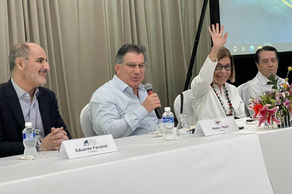 Mateo Yibrín pide que el gobierno defina como prioridad la generación de empleo