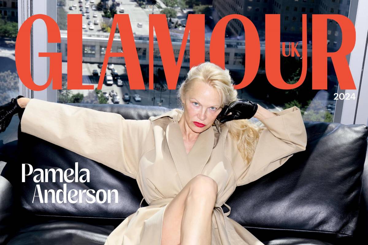 Pamela Anderson, en la cresta de la ola por su papel en ‘The last showgirl’, agradeció en la alfombra roja que la revista luciera su foto en portada sin maquillaje para mostrar su “autenticidad” y “vulnerabilidad”.