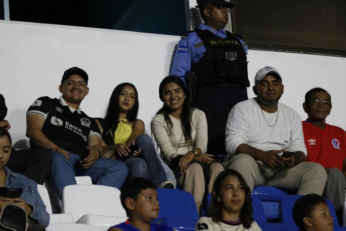 Belén y una periodista roban miradas; jugador del Olimpia recibe mala noticia