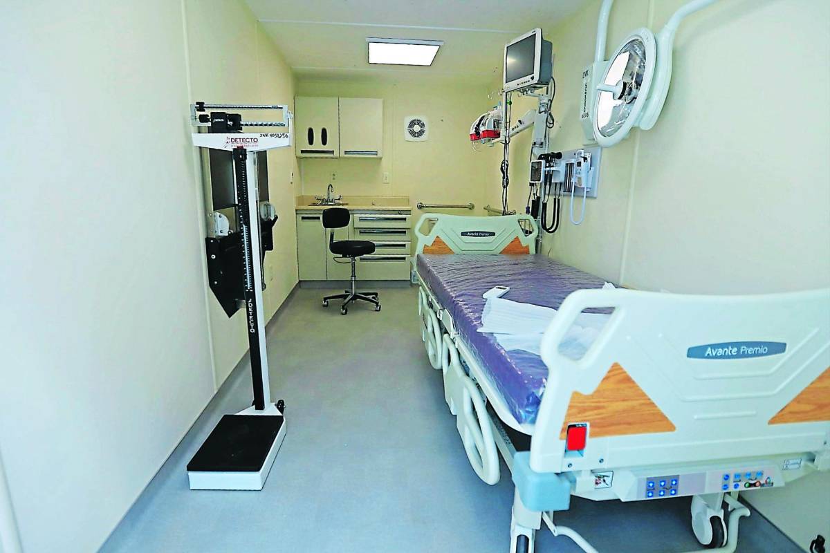 Embajada de EEUU dona seis clínicas a centros de salud del valle de Sula