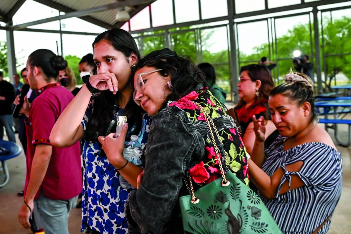 Buscan a hondureños entre sobrevivientes del tráiler en Estados Unidos