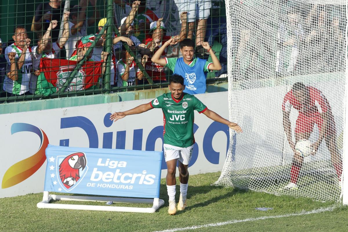 Alexy Vega buscó el gol y lo consiguió para cerrar la victoria del Marathón.