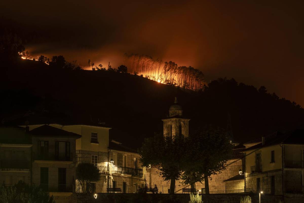 España en llamas: incendios arrasan miles de hectáreas