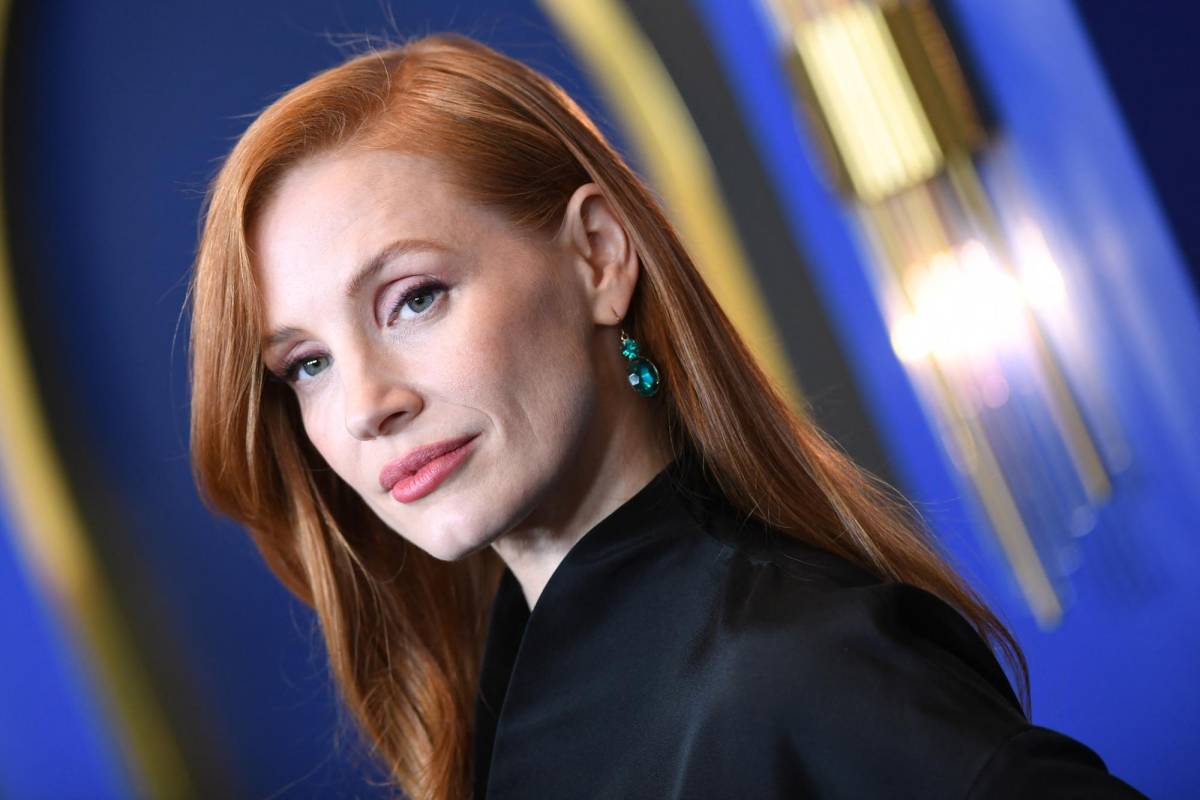 Jessica Chastain, ganadora del premio a mejor actriz por “The Eyes of Tammy Faye”.