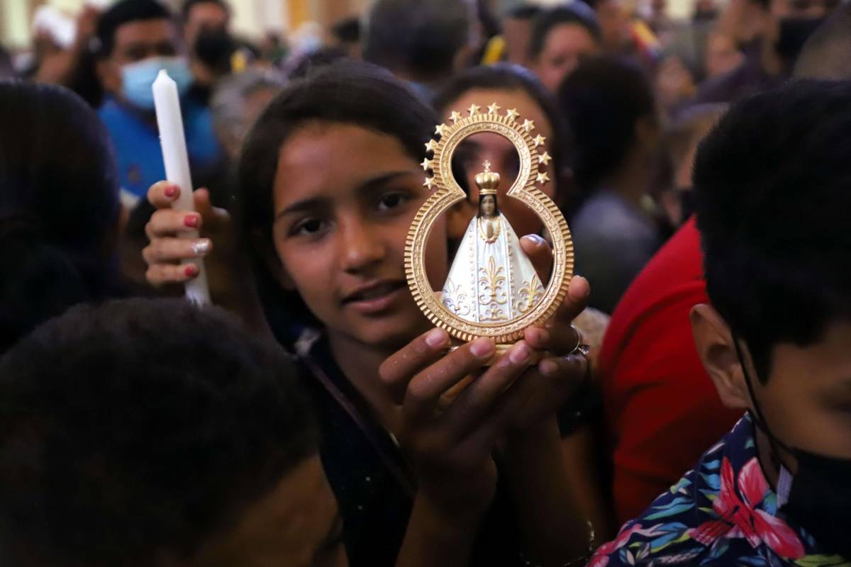 “El papel de la Virgen es unir a nuestro pueblo hondureño”
